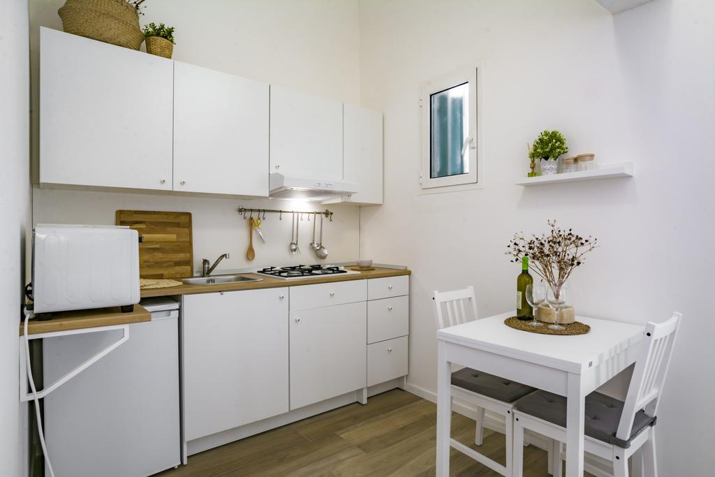 Wepuglia - Casa Francesca Apartment โมโนโปลี ภายนอก รูปภาพ