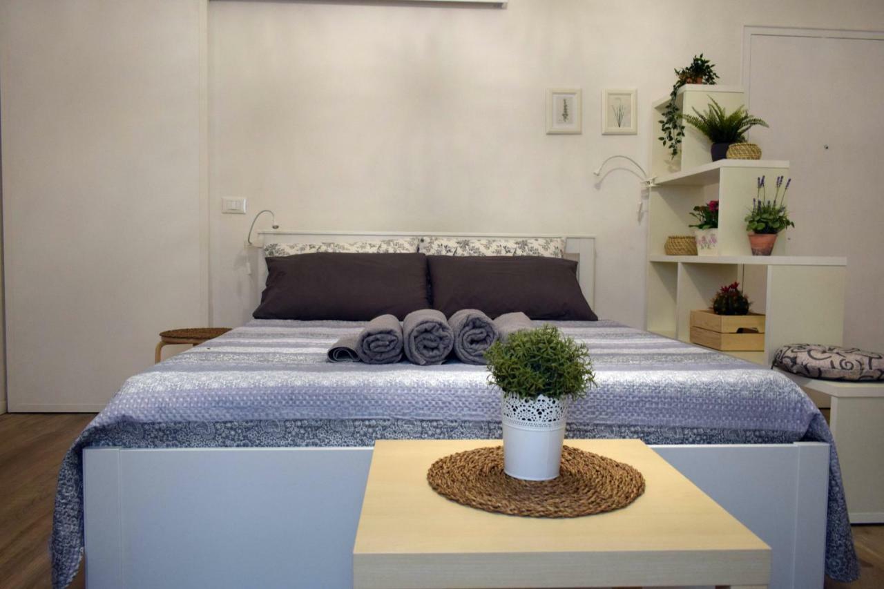 Wepuglia - Casa Francesca Apartment โมโนโปลี ภายนอก รูปภาพ